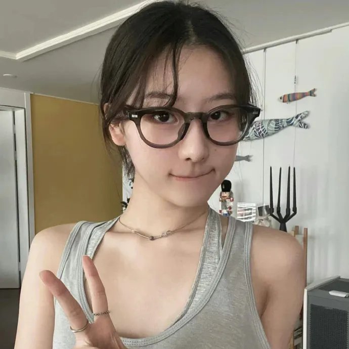 拿扫把的男人